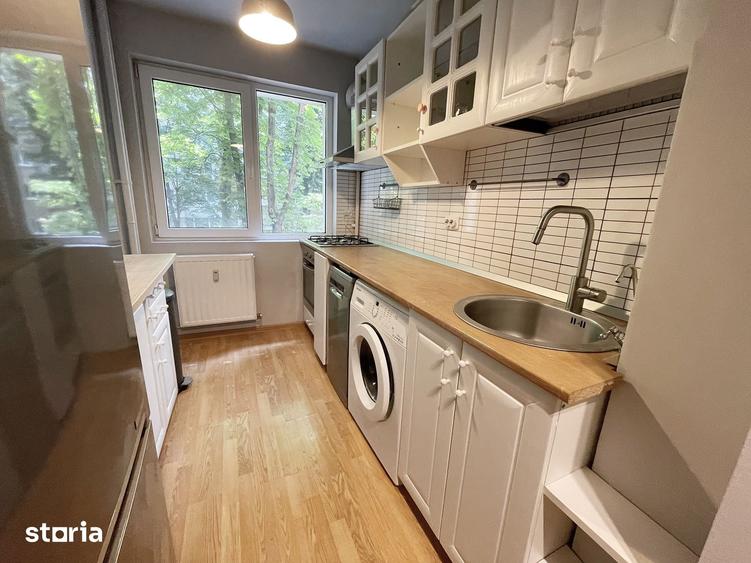 Apartament cu 2 camere semidecomandat în Bucureștii Noi