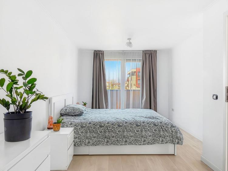 Duplex cu 4 camere cu Canalizare în Dumbrăvița