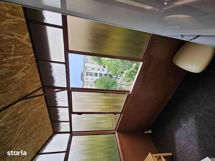 Apartament cu 2 camere în Micro 14