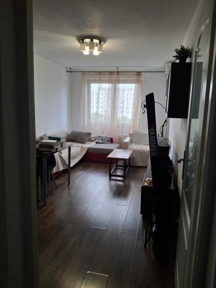 Inchiriez apartament 4 camere in Ghencea Capat tramvai 41 - ideal 3 studenti pret pe camera - 3