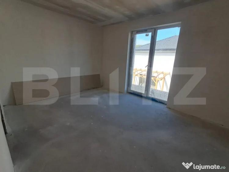 Casă cu 5 camere cu Teren 250 Mp în Central