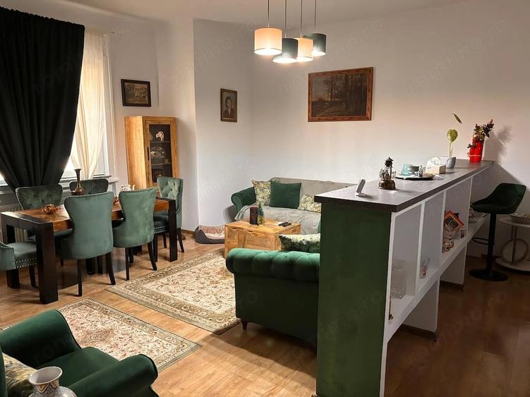 Apartament cu 2 camere decomandat în Ultracentral