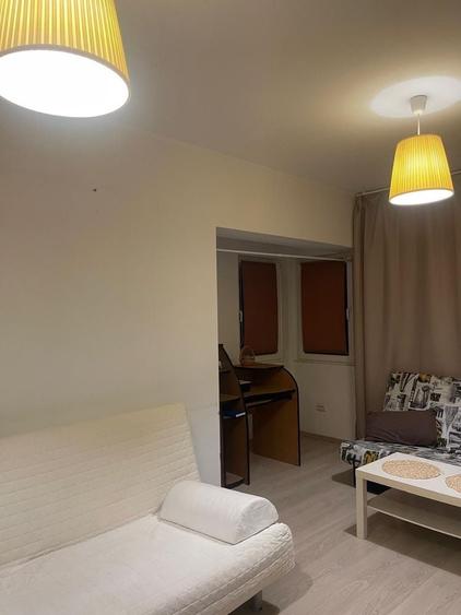 Apartament cu 2 camere în Eroii Revoluției