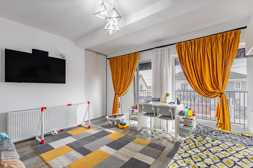 Duplex cu 3 camere cu Canalizare în Dumbrăvița