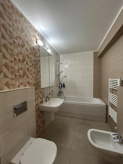 Apartament 3 camere, bloc nou, N. Balcescu - 11