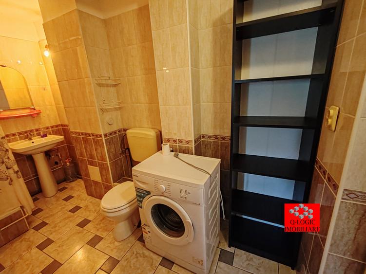 Apartament cu 2 camere semidecomandat în Răcădău