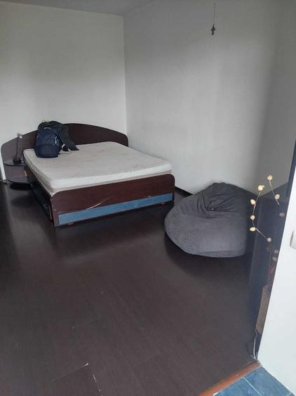 Garsonieră decomandată în Costin Georgian