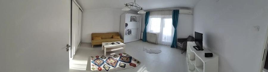 Garsonieră decomandată în 13 Septembrie