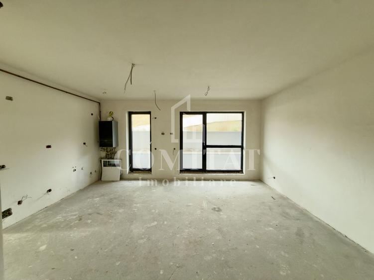 Apartament cu 3 camere semidecomandat în Zorilor