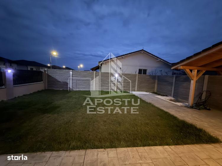 Casa triplex cu 3 camere de inchiriat ,Curte, Mosnita Veche - 1