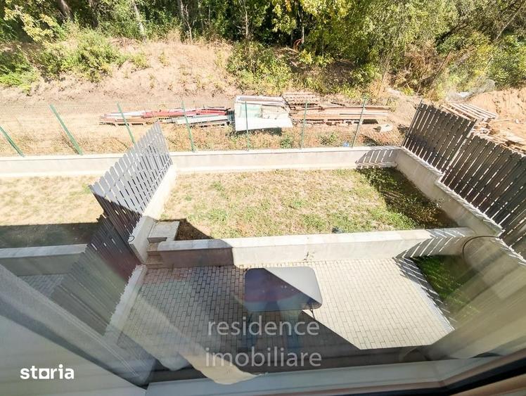 Casă cu 5 camere cu Teren 200 Mp în Iris