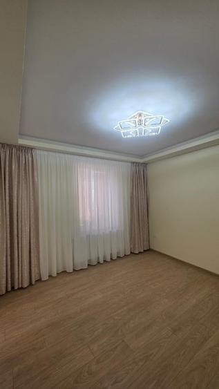 Casă individuală cu 3 camere cu Garaj în CET