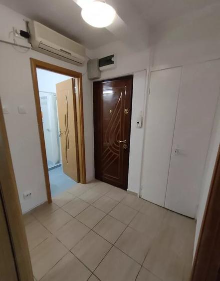 Apartament cu 2 camere decomandat, mobilat în Drumul Taberei