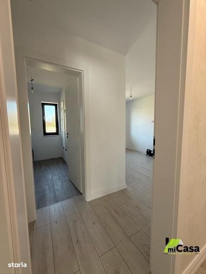 Casă cu 3 camere în Vânători