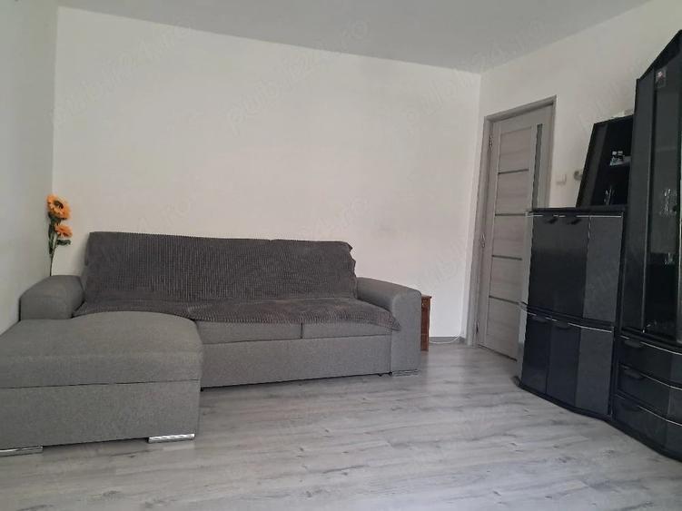 Apartament cu 2 camere semidecomandat în Cuza Vodă