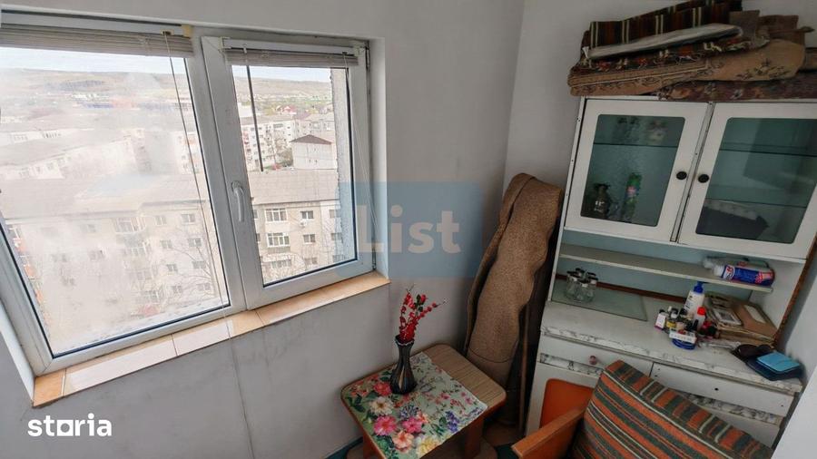 Apartament cu 4 camere decomandat în Gară