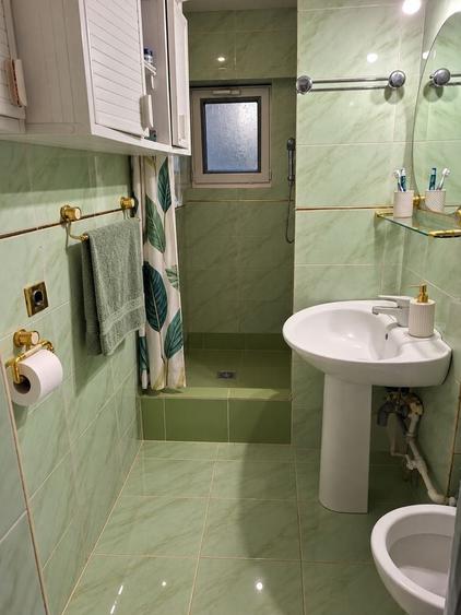Apartament cu 4 camere în Central