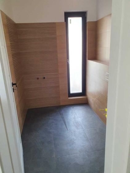 Casă cu 3 camere cu Teren 563 Mp în Chinteni