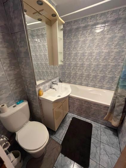 Apartament cu 2 camere decomandat în Drumul Taberei