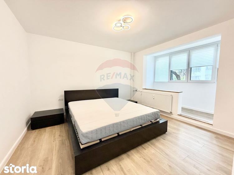 Apartament cu 3 camere decomandat, mobilat în Titan