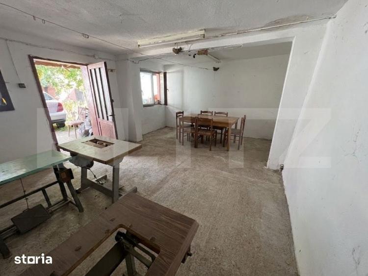 Casă cu 6 camere cu Teren 1032 Mp în Central