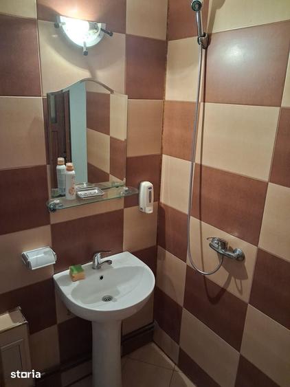 Apartament cu 2 camere în Km 4