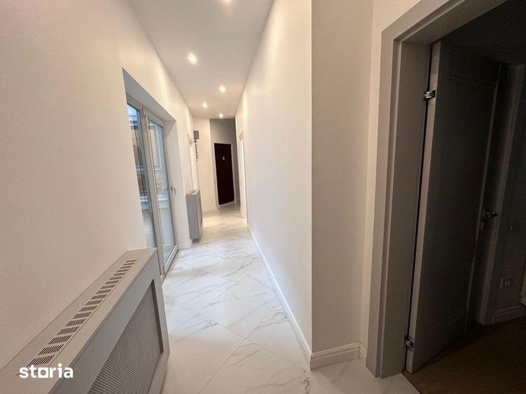 Apartament cu 4 camere în Grivița