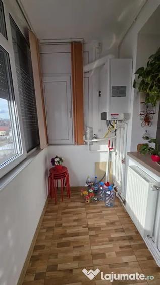Apartament cu 3 camere decomandat în Ultracentral
