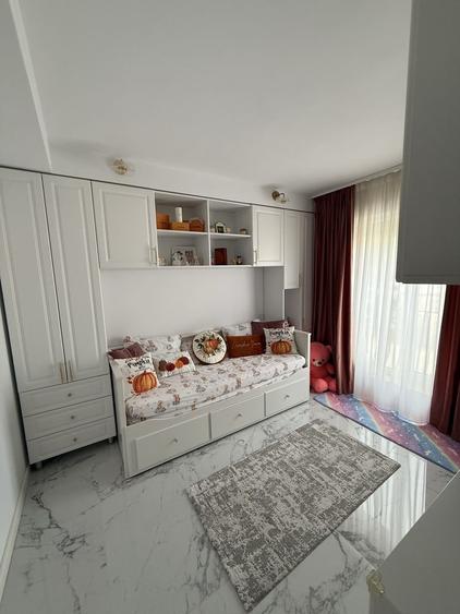 Casă cu 3 camere în Ștefăneștii de Jos