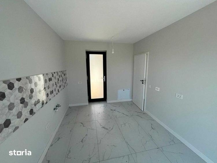 Casă cu 4 camere cu Teren 108 Mp în Central