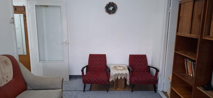 Apartament cu 2 camere nedecomandat în Sânmartin