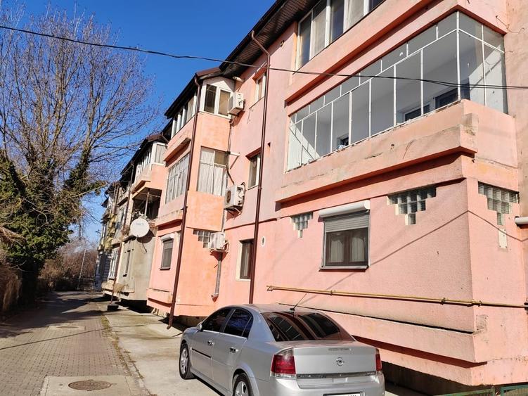 Apartament semidecomandat în Central