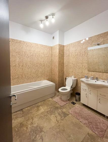 Apartament cu 2 camere semidecomandat, mobilat în Gara