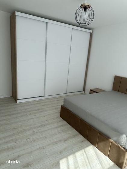 Inchiriez apartament la casa - 4