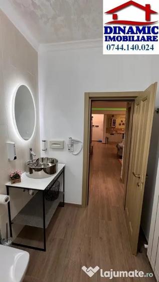 Apartament cu 2 camere semidecomandat în Central