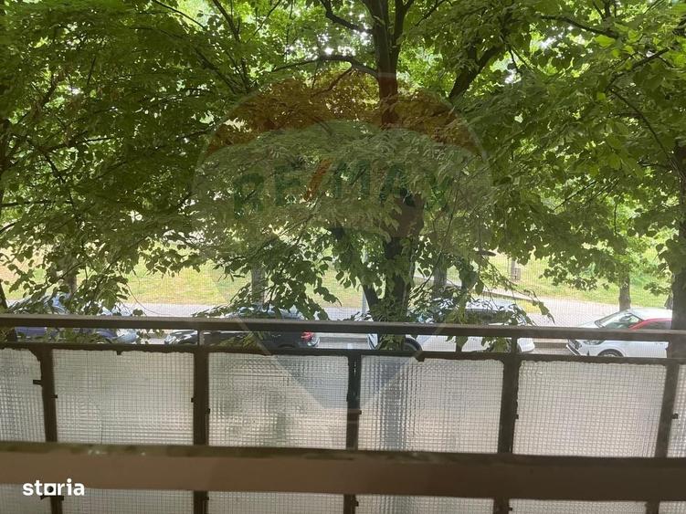 Apartament cu 3 camere în Malul Mureșului