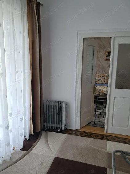 Casă cu 3 camere cu Teren 1446 Mp în Moinești