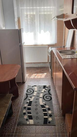 Apartament cu 2 camere semidecomandat în Vitrometan