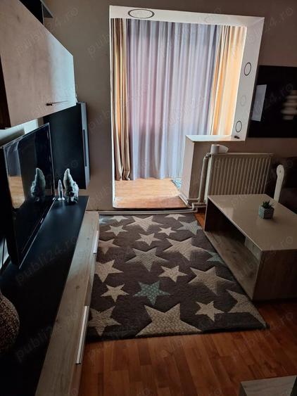 Apartament cu 4 camere decomandat în Găvana