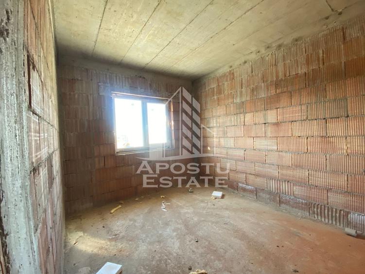 Duplex cu 3 camere cu Canalizare în Calea Urseni