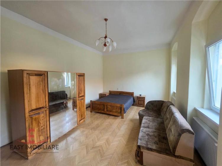 Apartament cu 2 camere decomandat în Ultracentral