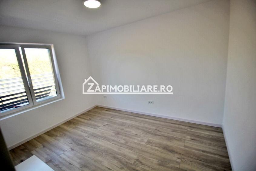 Casă individuală cu 4 camere cu Canalizare în Unirii