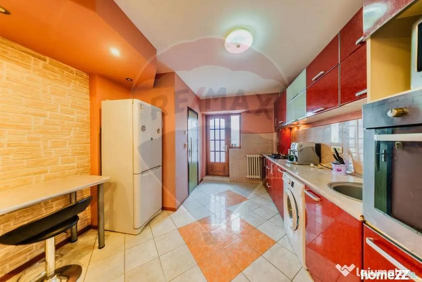 Apartament cu 2 camere semidecomandat în Central