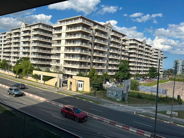 Garsonieră semidecomandată în Est