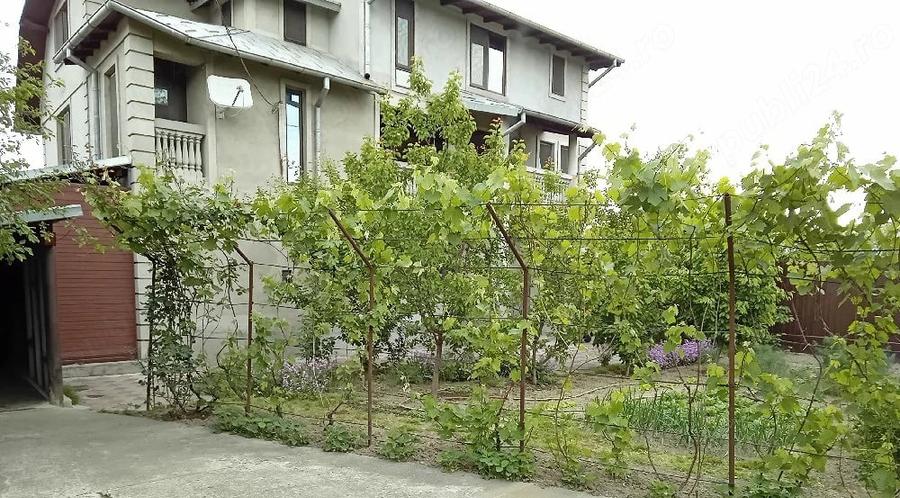 Casă cu 2 camere cu Teren 425 Mp în Măgurele