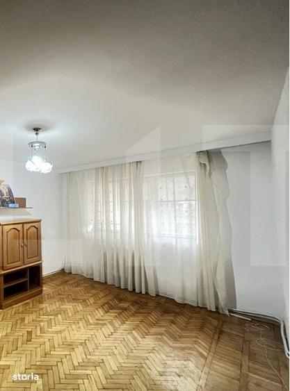 Apartament cu 3 camere decomandat, mobilat în Central