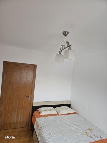 Apartament cu 3 camere, mobilat în Titan