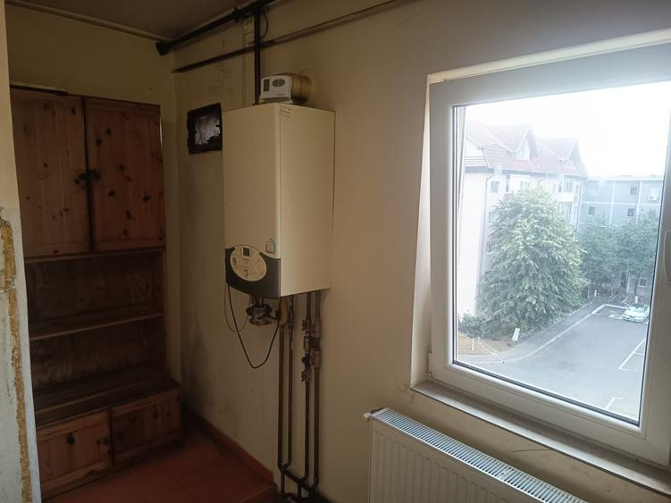 Apartament cu 2 camere semidecomandat în Sânleani