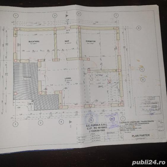 Casă cu 4 camere cu Teren 300 Mp în Poiana