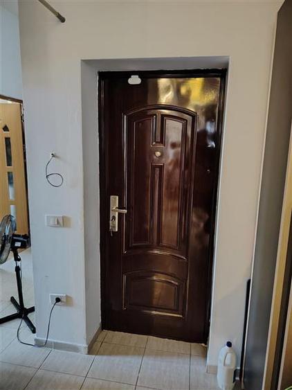 Apartament cu 3 camere decomandat, mobilat în Dobroești